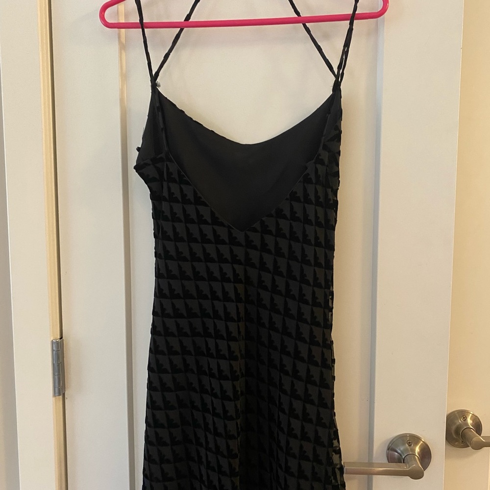 Sleeveless evening gown - Picture 4 of 6
